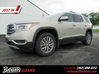 Used 2017 GMC Acadia SLE image 1
