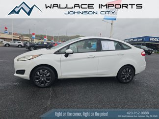 Used 2017 Ford Fiesta S image 1