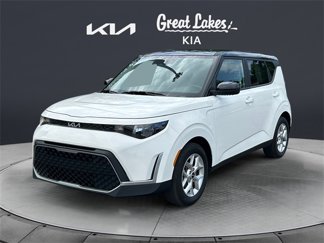 Used 2024 Kia Soul S image 1