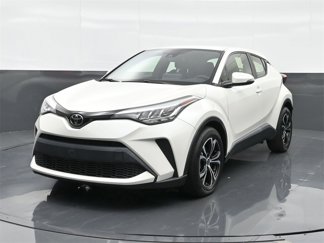 Used 2021 Toyota C-HR LE image 1