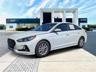Used 2018 Hyundai Sonata SE image 1