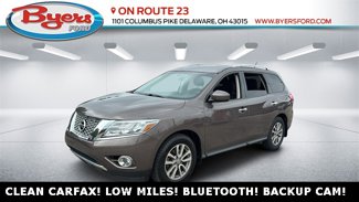 Used 2015 Nissan Pathfinder SV image 1