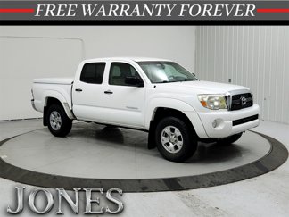 Used 2011 Toyota Tacoma PreRunner image 1