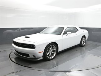 Used 2022 Dodge Challenger GT image 1