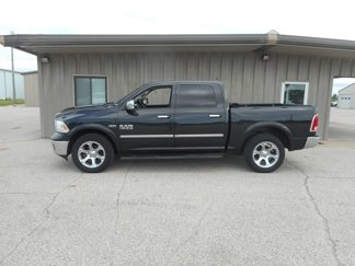 Used 2017 RAM 1500 Laramie w/ Convenience Group image 1