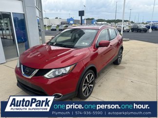 Used 2017 Nissan Rogue Sport SL image 1