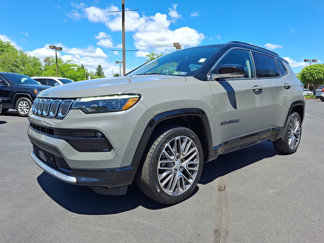 Used 2022 Jeep Compass Limited w/ Elite Group image 1