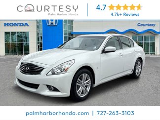 Used 2015 INFINITI Q40 w/ Moonroof Package image 1