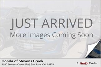 Used 2016 Hyundai Elantra GT image 1
