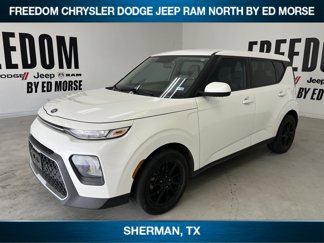 Used 2021 Kia Soul LX image 1