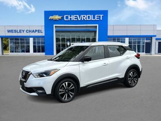 Used 2020 Nissan Kicks SR w/ SR Premium Package image 1