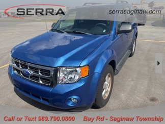 Used 2011 Ford Escape XLT w/ 201A Rapid Spec Order Code image 1