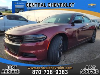 Used 2020 Dodge Charger SXT w/ Blacktop Package image 1