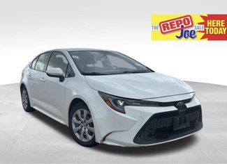 Used 2020 Toyota Corolla LE image 1