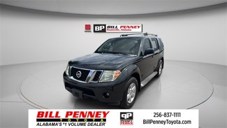 Used 2008 Nissan Pathfinder SE image 1
