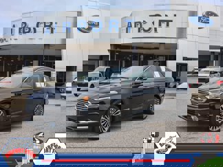 Used 2018 Ford Fusion SE w/ Equipment Group 602A image 1