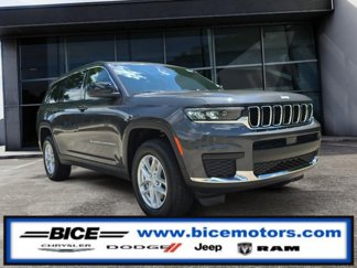New 2025 Jeep Grand Cherokee L Laredo image 1