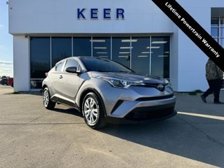 Used 2019 Toyota C-HR LE image 1