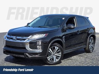 Used 2022 Mitsubishi Outlander Sport SE image 1