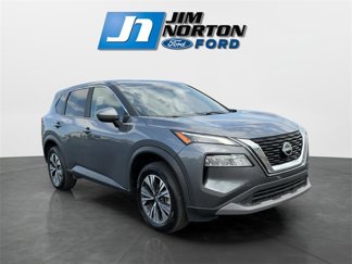 Used 2023 Nissan Rogue SV image 1