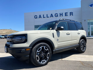 Used 2024 Ford Bronco Sport Outer Banks w/ Tech Package image 1
