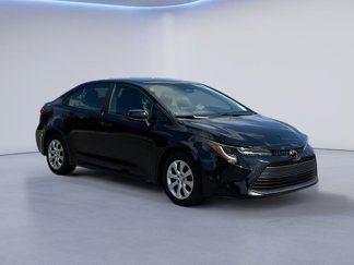 Used 2023 Toyota Corolla LE image 1
