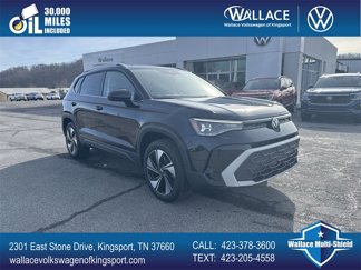 New 2025 Volkswagen Taos SE image 1