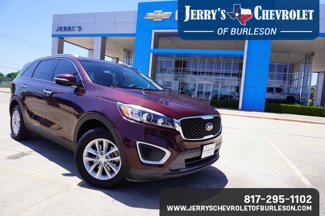Used 2017 Kia Sorento LX image 1