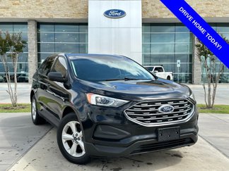 Used 2020 Ford Edge SE image 1