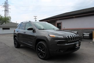 Used 2016 Jeep Cherokee Latitude w/ Comfort/Convenience Group image 1