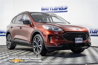 Used 2021 Ford Escape SE w/ SE Sport Appearance Package image 1