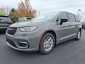 New 2025 Chrysler Pacifica Select image 1