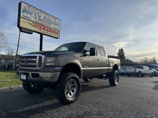 Used 2005 Ford F350 Lariat image 1