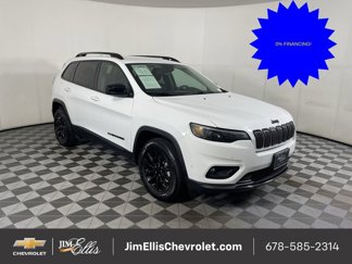 Used 2023 Jeep Cherokee Altitude Lux image 1