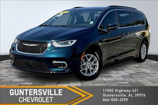 Used 2022 Chrysler Pacifica Touring-L image 1