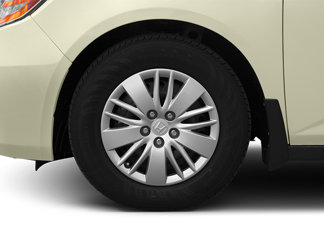 Used 2014 Honda Odyssey LX image 1