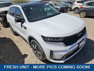 Used 2022 Kia Sorento S w/ Panoramic Sunroof Package image 1