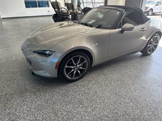 Used 2022 MAZDA MX-5 Miata Grand Touring image 1
