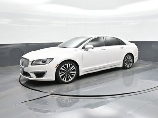Used 2019 Lincoln MKZ Reserve image 1