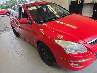 Used 2011 Hyundai Elantra SE image 1