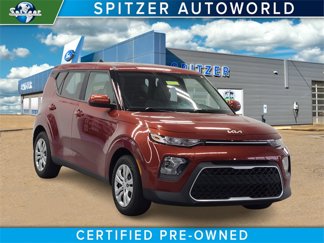 Used 2022 Kia Soul LX image 1