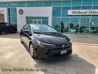 Used 2023 Toyota Corolla LE image 1