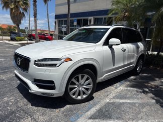 Used 2018 Volvo XC90 T5 Momentum w/ Convenience Package image 1