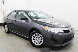 Used 2014 Toyota Camry SE image 1