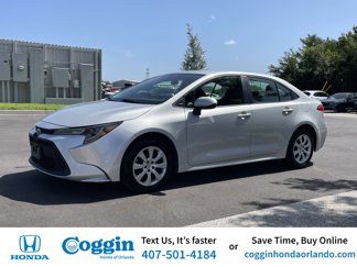 Used 2021 Toyota Corolla LE image 1