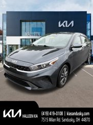 Certified 2022 Kia Forte LXS image 1