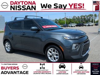 Used 2022 Kia Soul LX w/ Technology Package image 1
