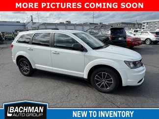 Used 2018 Dodge Journey SE w/ Connectivity Group image 1