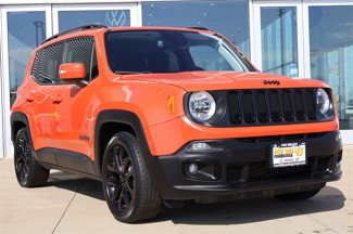 Used 2018 Jeep Renegade Altitude w/ Cold Weather Group image 1