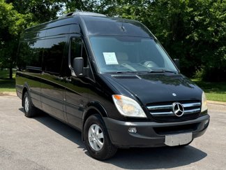 Used 2013 Mercedes-Benz Sprinter 2500 image 1